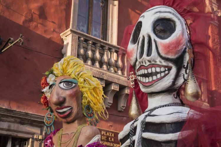 Picture of MEXICO PUPPETS IN MOJIGANGA MUSIC CELEBRATION