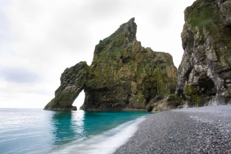 Picture of BEACH CAVE