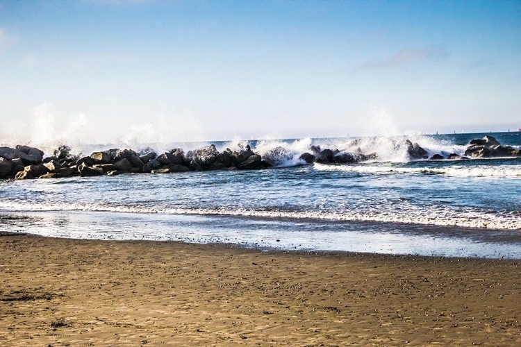 Picture of REEF IN THE DISTANCE II