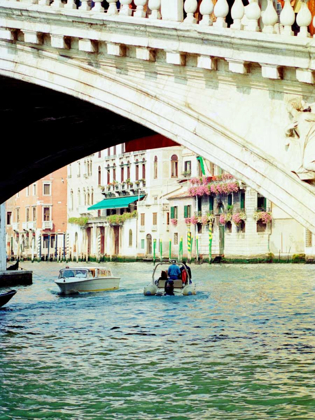 Picture of VENICE BOAT RIDE 2