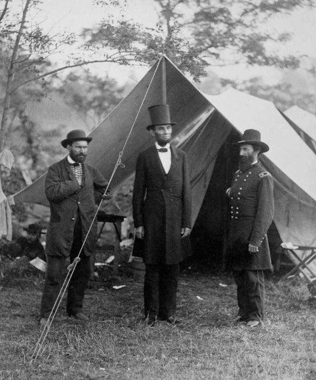 Picture of PRESIDENT LINCOLN ON THE BATTLEFIELD OF ANTIETAM, MARYLAND, OCTOBER 2, 1862