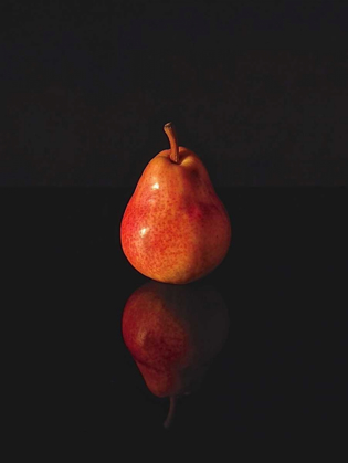 Picture of PEAR REFLECTION