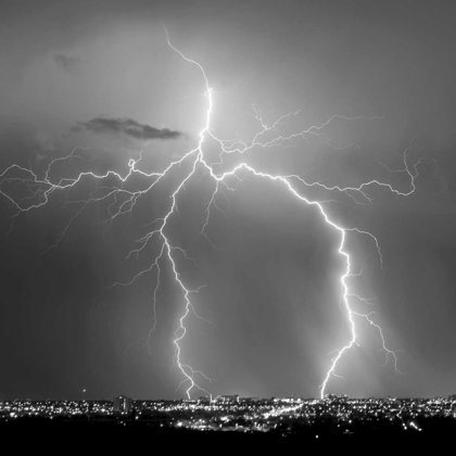 Picture of URBAN LIGHTNING I BW
