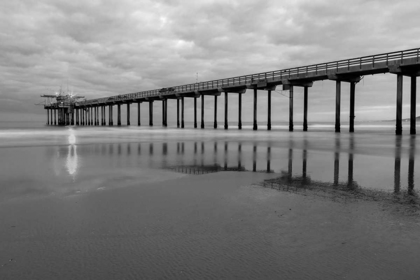 Picture of SCRIPPS PIER BW II