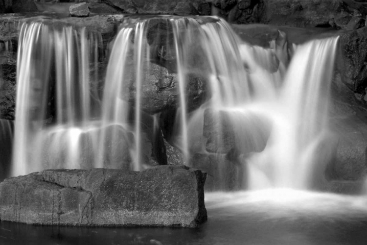 Picture of SUNSET WATERFALL I BW