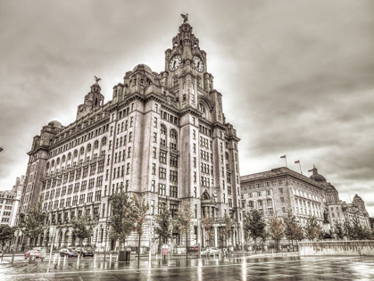 Picture of ROYAL LIVER BUILDING, LIVERPOOL, FTBR-1866