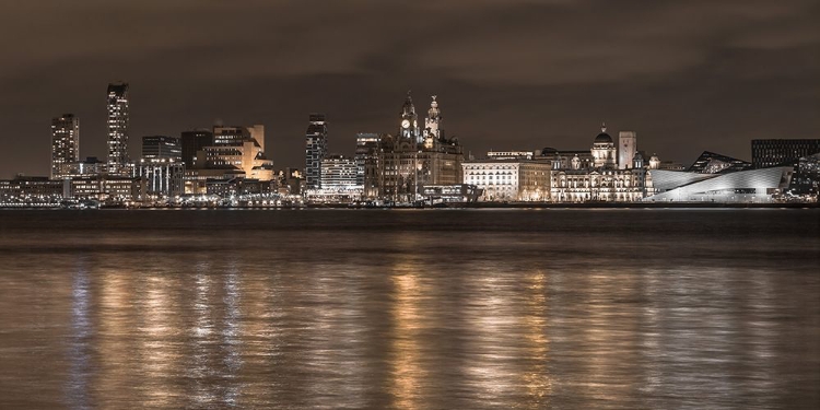 Picture of LIVERPOOL CITY SKYLINE ACROSS THE RIVER MERSEY, UK,FTBR-1873
