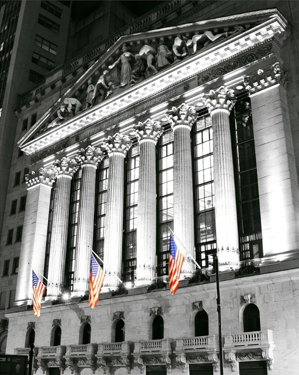 Picture of NEW YORK STOCK EXCHANGE AT NIGHT (SM)