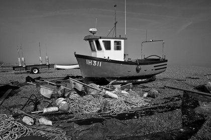 Picture of BOAT IN BLACK AND WHITE II