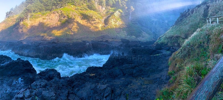 Picture of ROCKY BEACH I