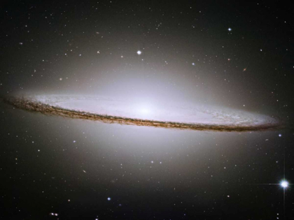 Picture of M104 - THE SOMBRERO GALAXY -  VISIBLE LIGHT