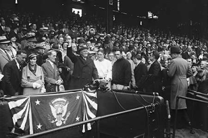 Picture of FRANKLIN D. ROOSEVELT AT BASEBALL GAME, 1932 OR 1933