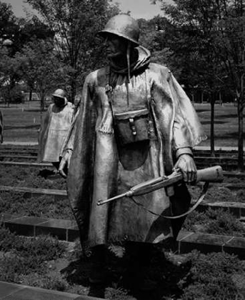Picture of STAINLESS-STEEL TROOPER ON PATROL AT THE KOREAN WAR VETERANS MEMORIAL, WASHINGTON, D.C. - BLACK AN