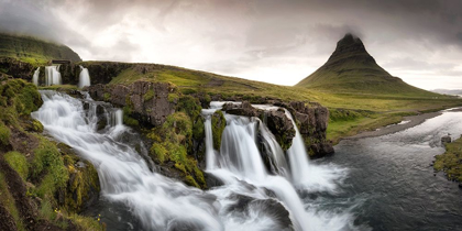 Picture of KIRKJUFELLFOSS PANORAMA