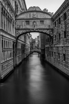Picture of BANDW BRIDGE OF SIGHS