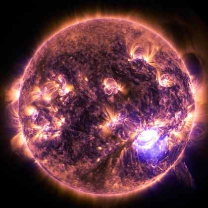 Picture of SOLAR DYNAMICS OBSERVATORY - DECEMBER 19, 2014