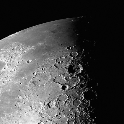 Picture of MOON - NORTH POLE, 01/29/1996