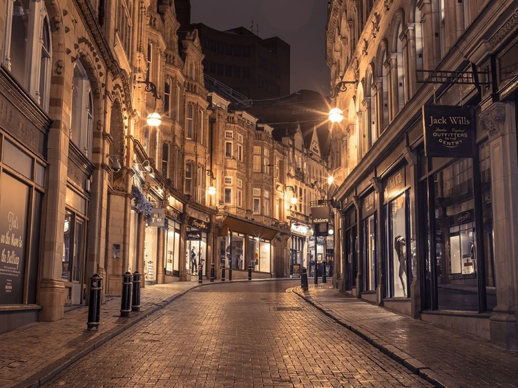 Picture of VIEW OF CANNON STREET AT NIGHT, BIRMINGHAM, UK