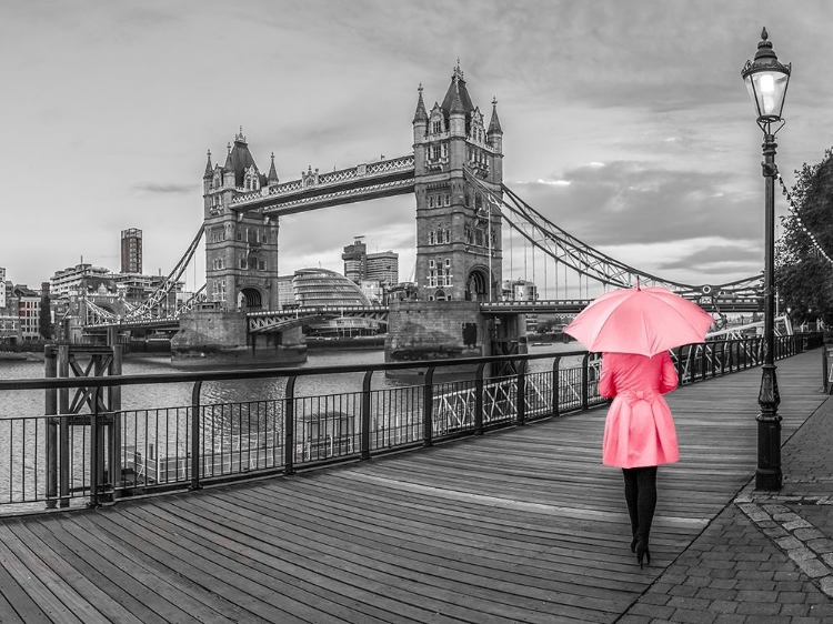 Picture of LADY IN PINK, TOWER BRIDGE, LONDON