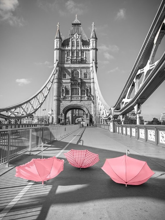 Picture of PINK UMBRELLAS, TOWER BRIDGE, LONDON