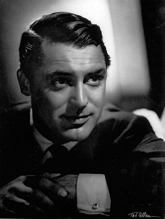 Picture of CARY GRANT