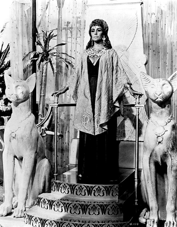 Picture of ELIZABETH TAYLOR - CLEOPATRA