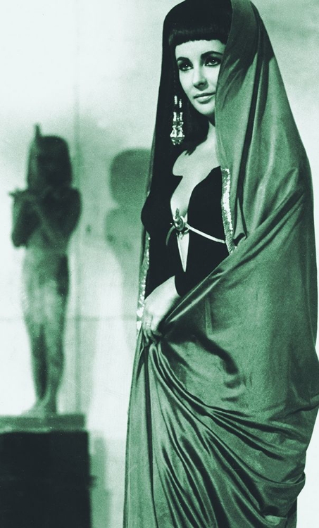 Picture of ELIZABETH TAYLOR - CLEOPATRA