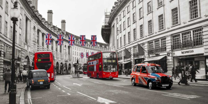 Picture of BUSES AND TAXIS IN OXFORD STREET, LONDON