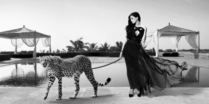 Picture of WOMAN WITH CHEETAH