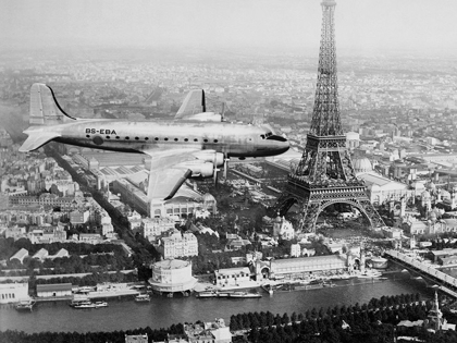Picture of AIRPLANE OVER PARIS