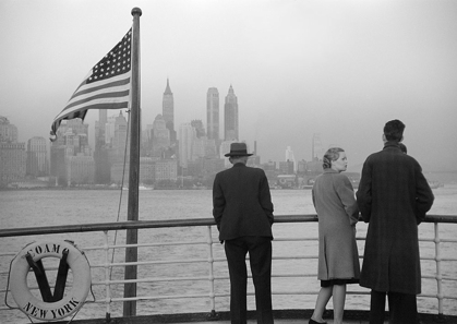Picture of LOWER MANHATTAN SEEN FROM THE S.S. COAMO LEAVING NEW YORK