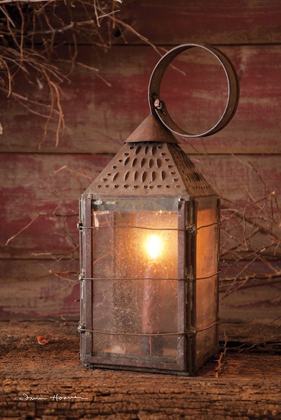 Picture of INNKEEPERS LANTERN