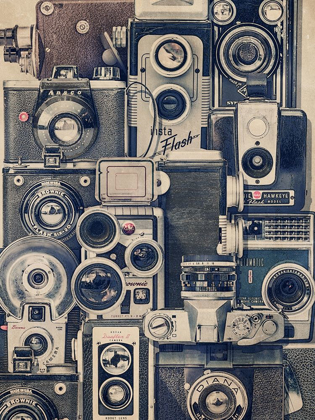 Picture of VINTAGE CAMERAS