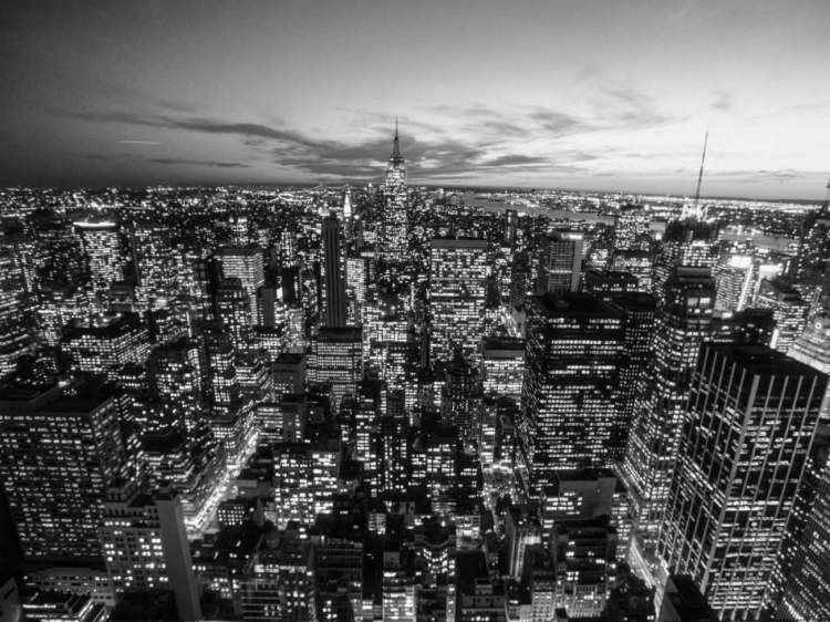 Picture of MANHATTAN SKYLINE WITH THE EMPIRE STATE BUILDING, NYC