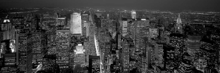 Picture of MIDTOWN MANHATTAN AT NIGHT