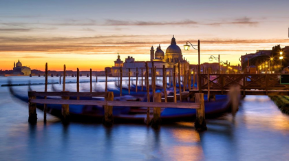 Picture of SUNSET ON THE BASILICA