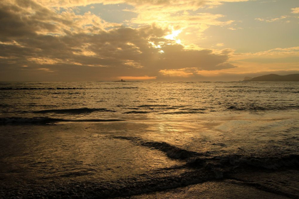 Picture of GOLDEN SEA AT SUNSET WITH A LIGHTHOUSE 