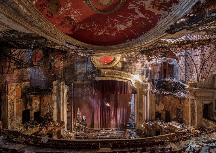 Picture of ABANDONED THEATRE, NEW JERSEY (I)