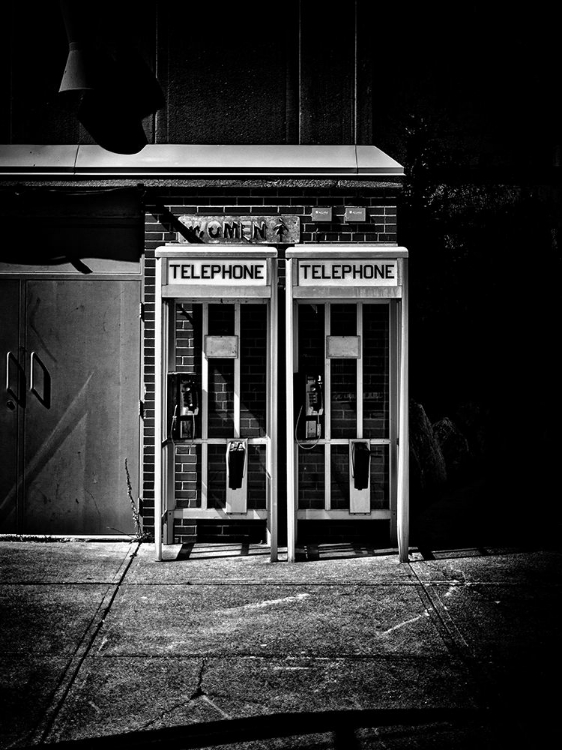 Picture of PHONE BOOTH NO 1