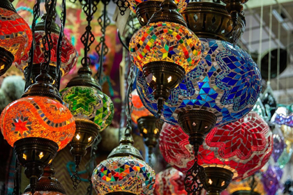 Picture of OMAN-CAPITAL CITY OF MUSCAT-MUTTRAH SOUK TYPICAL COLORFUL GLASS LAMPS 