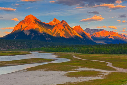 Picture of CANADA-ALBERTA CANADIAN ROCKY MOUNTAINS AND ABRAHAM LAKE AT SUNRISE