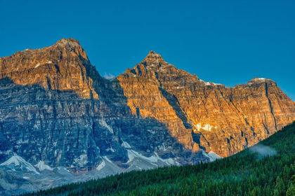 Picture of CANADA-ALBERTA-BANFF NATIONAL PARK VALLEY OF THE TEN PEAKS AT SUNRISE
