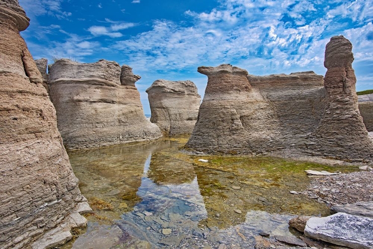 Picture of CANADA-QUEBEC-MINGAN ARCHIPELAGO NATIONAL PARK RESERVE ERODED ROCK FORMATIONS