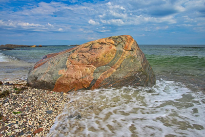 Picture of CANADA-QUEBEC-RIVIERE-AU-TONNERRE ROCKY SHORELINE ON GULF OF ST LAWRENCE