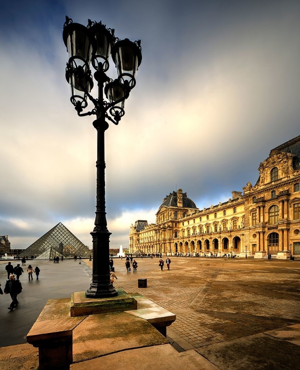 Picture of PYRAMID AND COURTYARD TO THE LOUVRE IN PARIS-FRANCE