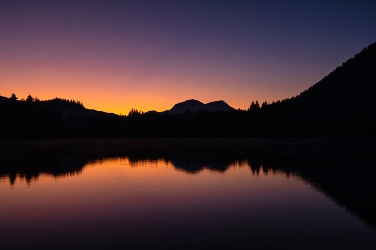 Picture of GERMANY-BAVARIA-RAMSAU BEI BERCHTESGADEN-LAKE HINTERSEE IN EARLY MORNING LIGHT