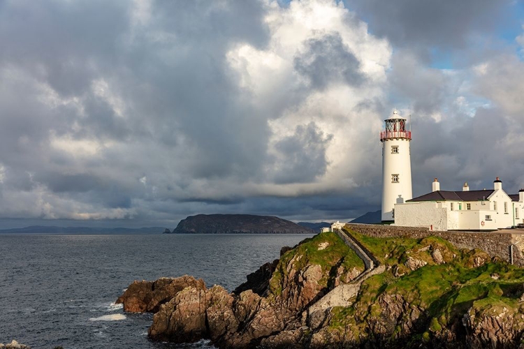 Picture of FANAD HEAD LIGHTHOUSE IN COUNTY DONEGAL-IRELAND