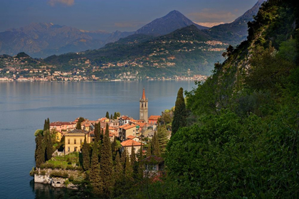 Picture of ITALY-LOMBARDI-LAKE COMO OVERVIEW OF TOWN AND LAKE