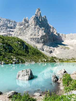 Picture of PONTA DE SORAPIS SEEN FROM LAGO DEL SORAPIS IN THE DOLOMITES OF THE VENETO 