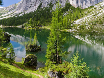 Picture of LAGO DE FEDERA AT CRODA DA LAGO IN THE DOLOMITES OF THE VENETO NEAR CORTINA DAMPEZZO 